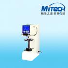 HBS-3000型数显布氏硬度计 
HBS-3000数显布氏硬度计是新开发的，具有国内先进水平的新一代布氏硬度计。适用于黑色金属，有色金属的布氏硬度测定。本机采用电子自动加荷，计算机软件编程，高倍率光学测量，光电传感等系统。各项操作过程和试验结果的数据均可在LTD大屏幕显示，试验结果的数据可通过打印机输出。本机适用于各类生产加工企业、大专院校、科研机械的试验室。
